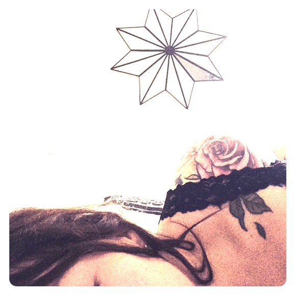 Meet your Posher, Haley - Picture 1 of 1